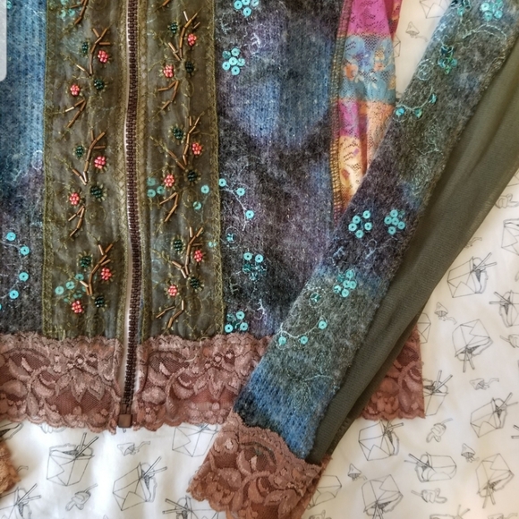 Lulu. H mesh fairy zip up - Picture 3 of 7